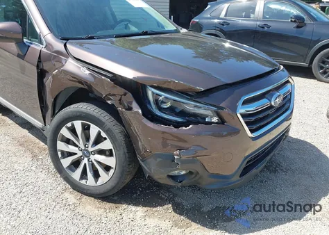 2019 Subaru Outback 2.5I Touring z USA, uszkodzony, nr VIN 4S4BSATC7K3246765